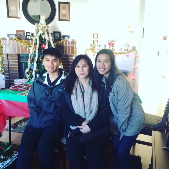 Meet your Posher, Emily - Picture 1 of 1